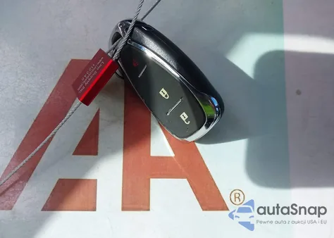 2019 Chevrolet Equinox Ls z USA, uszkodzony, nr VIN 3GNAXHEV5KS661738